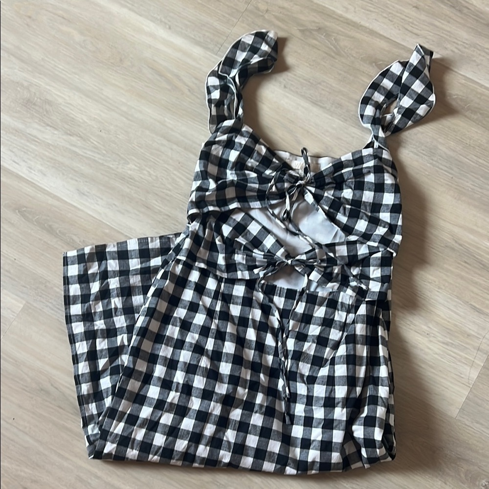 Black and White Checkered Women's Top